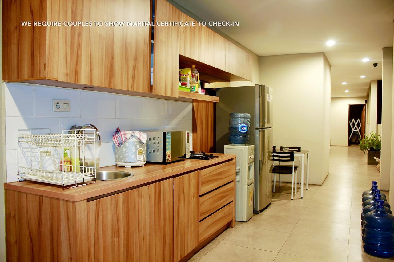 Zen Rooms Permata Karawaci Syariah Tangerang Exterior photo